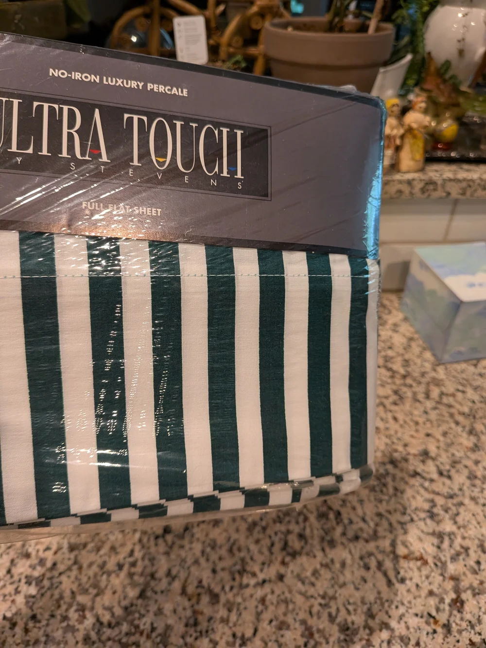 Ultra Touch/Stevens NOS Stripe Bedding in Hunter Green and White Full Flat Sheet